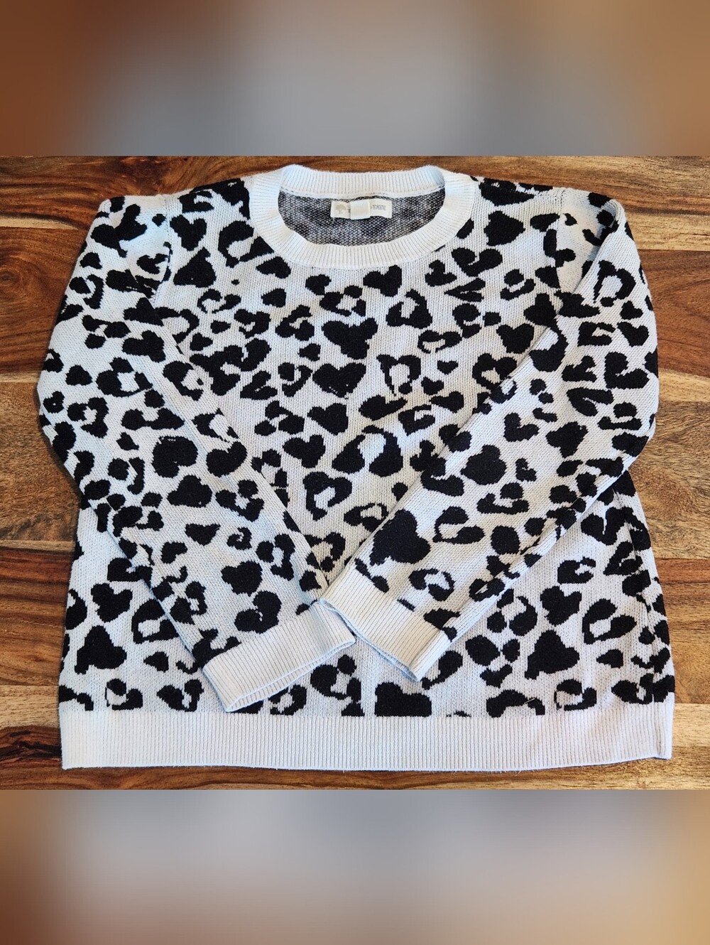 Tucker + Tate Black and White Leopard Sweater Size 6